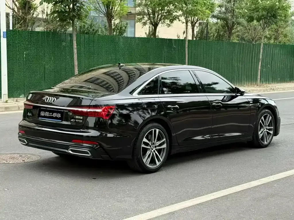 Audi A6L — фото 7