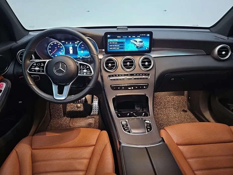 Mercedes-Benz GLC-Class 2022 из KR, фото 2