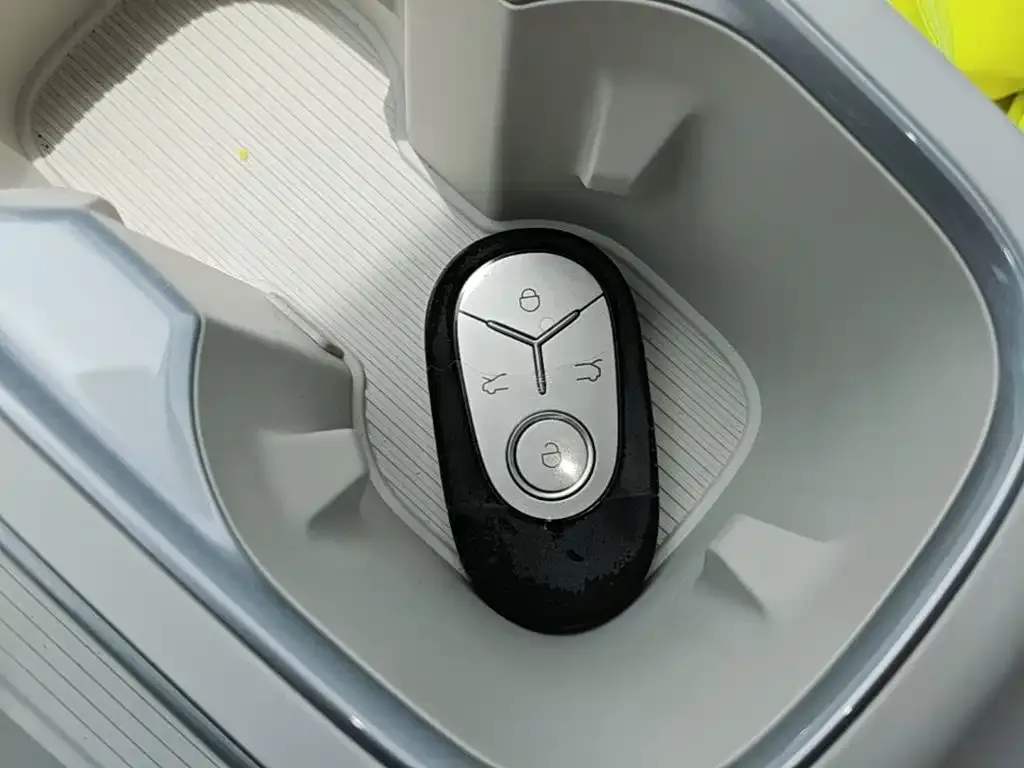 Geely Starburst — фото 2
