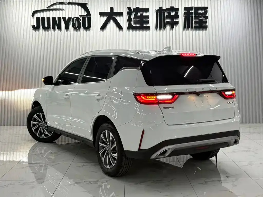 Geely Vision X6 — фото 7