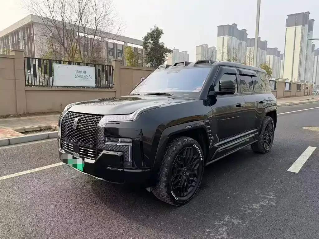 Yangwang U8
