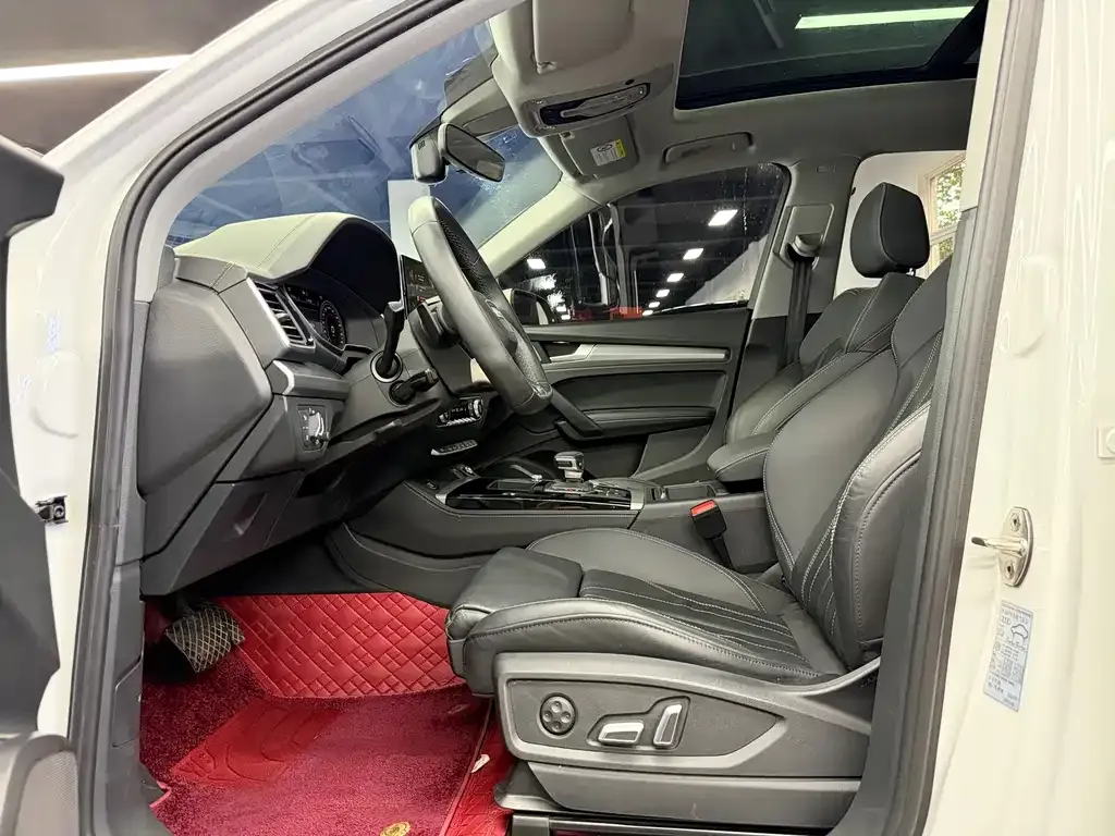 Audi Q5L 2024 из CN, фото 9