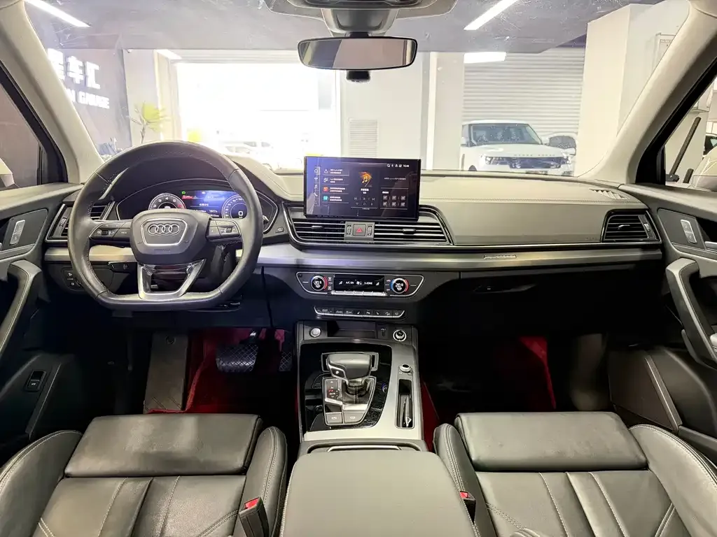 Audi Q5L 2024 из CN, фото 5