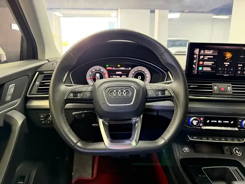 Audi Q5L 2024 из CN, фото 7