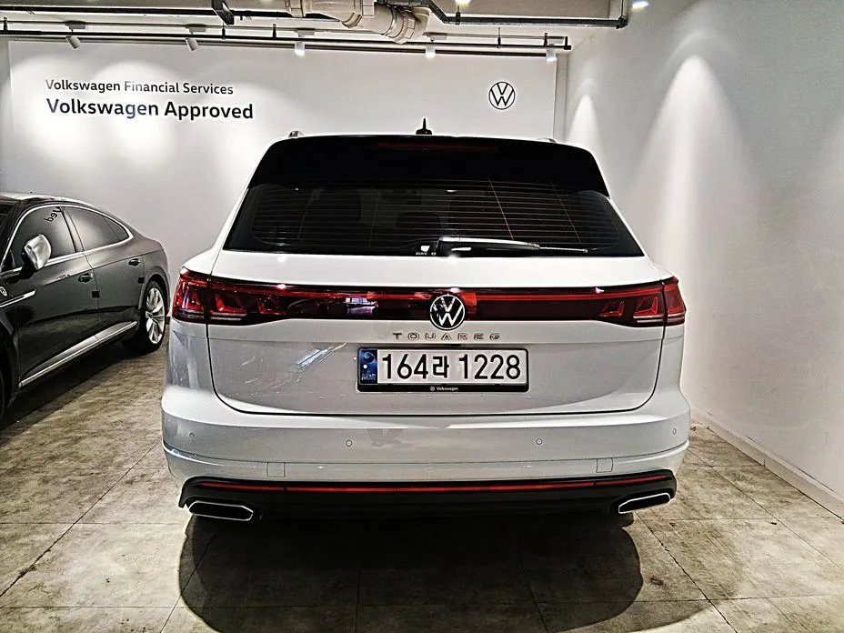 Volkswagen Touareg 2024 из KR, фото 2