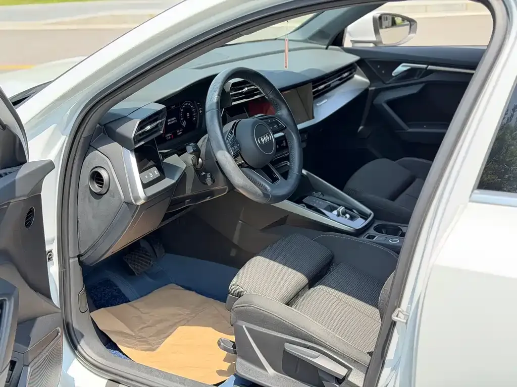 Audi A3 2022 из CN, фото 10