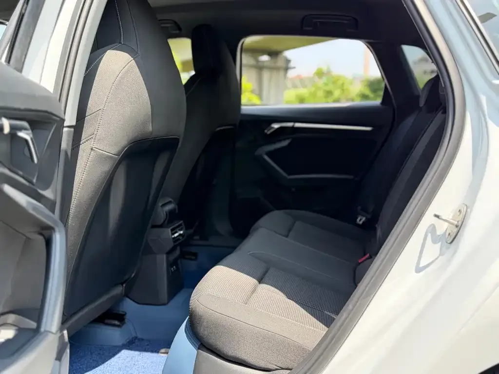 Audi A3 2022 из CN, фото 5