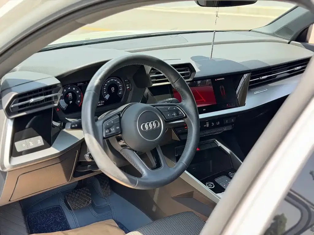 Audi A3 2022 из CN, фото 2