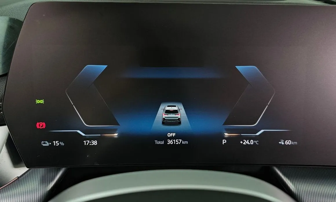 BMW iX1 2025 из KR, фото 5