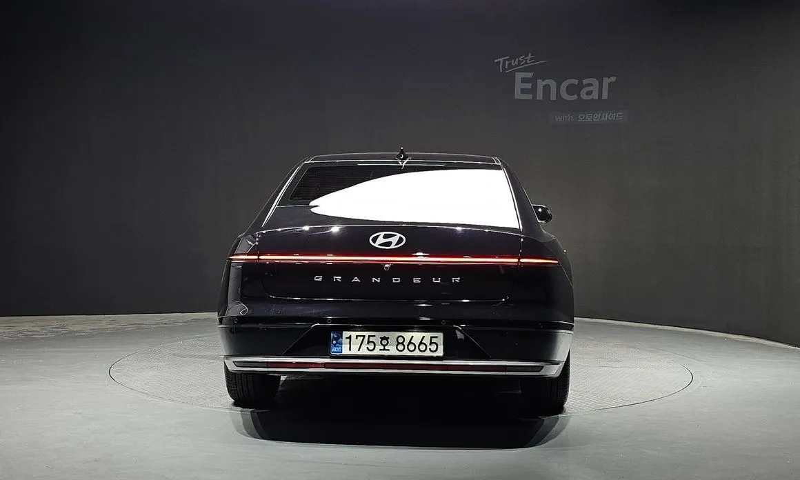 Hyundai Grandeur 2023 из KR, фото 4