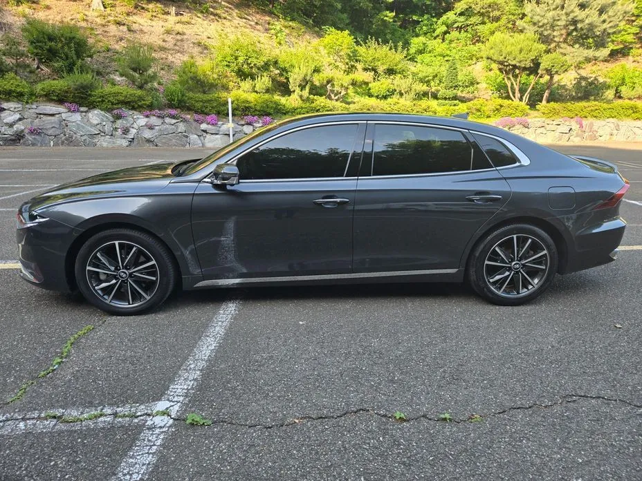Hyundai Grandeur 2023 из KR, фото 8