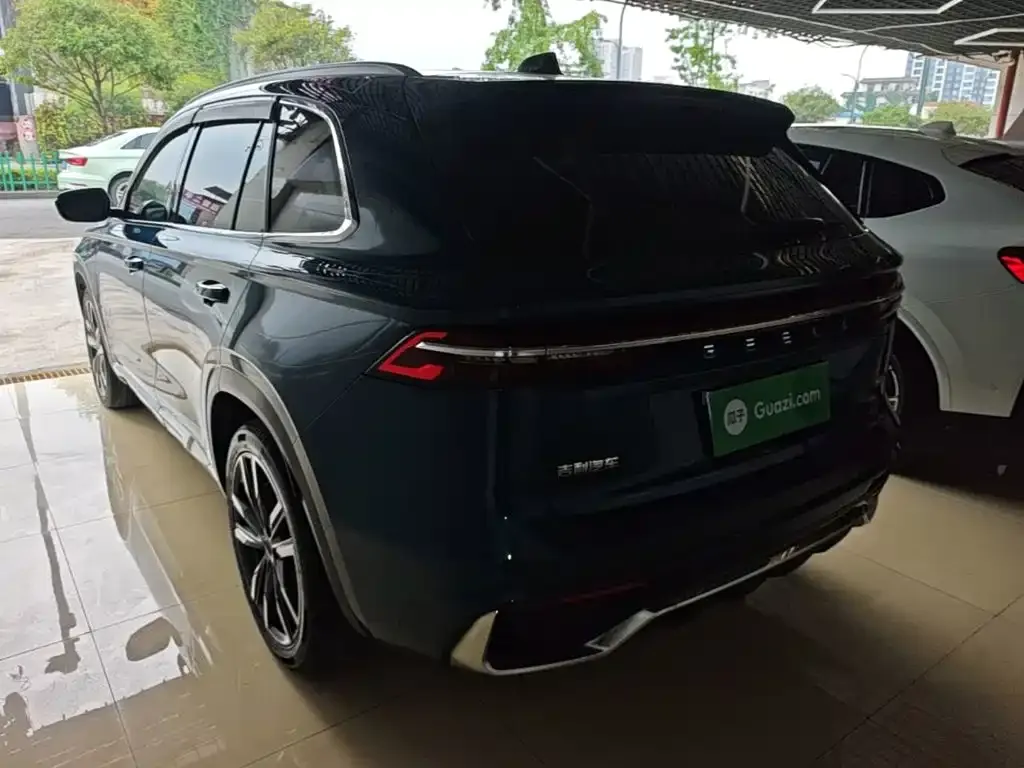 Geely Xingyue L — фото 10