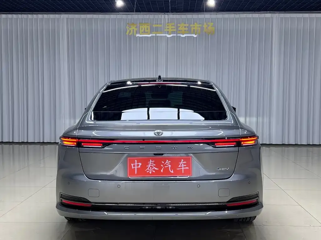 Toyota Crown (Import) 2026 из CN, фото 8