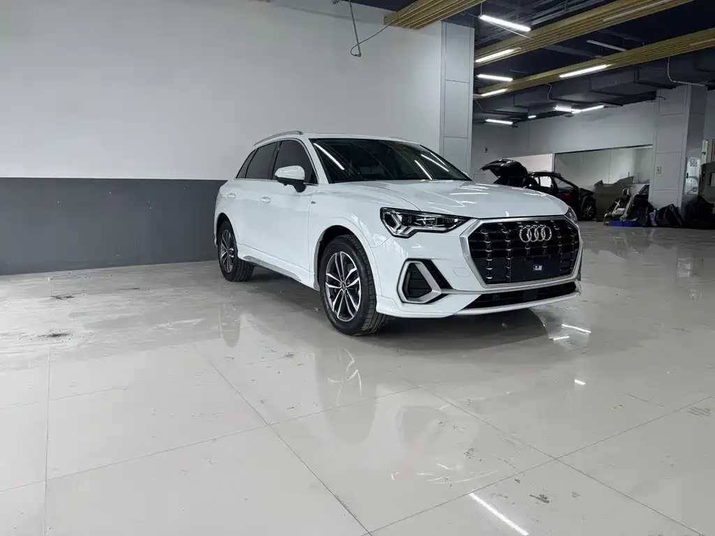 Audi Q3 2022 из CN, фото 3