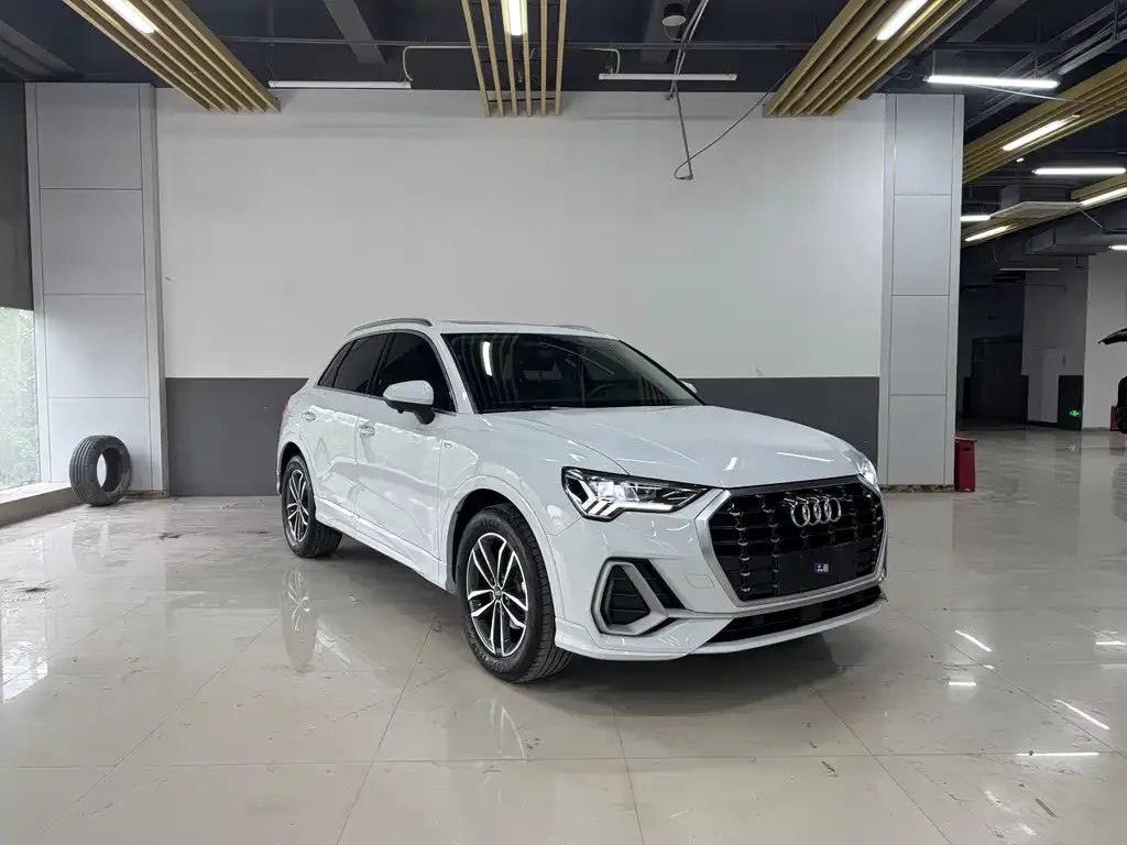 Audi Q3 2022 из CN, фото 6