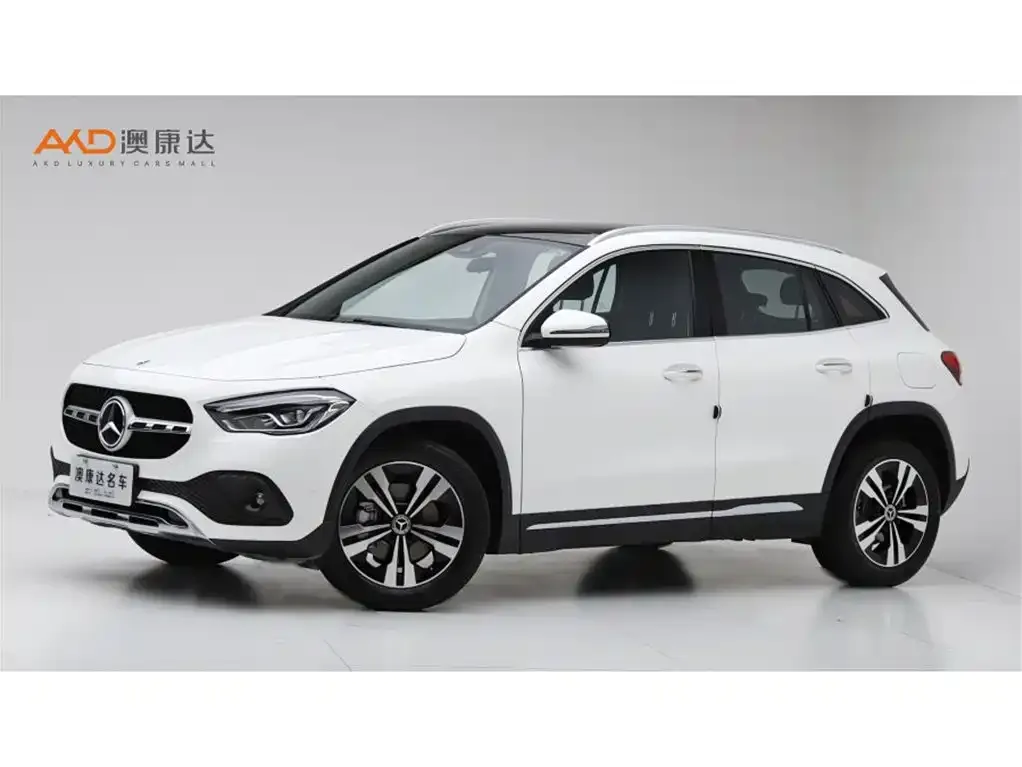 Mercedes-Benz GLA — фото 1