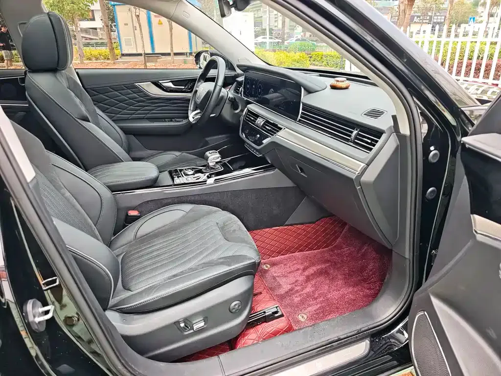 Hongqi HS5 2023 из CN, фото 3