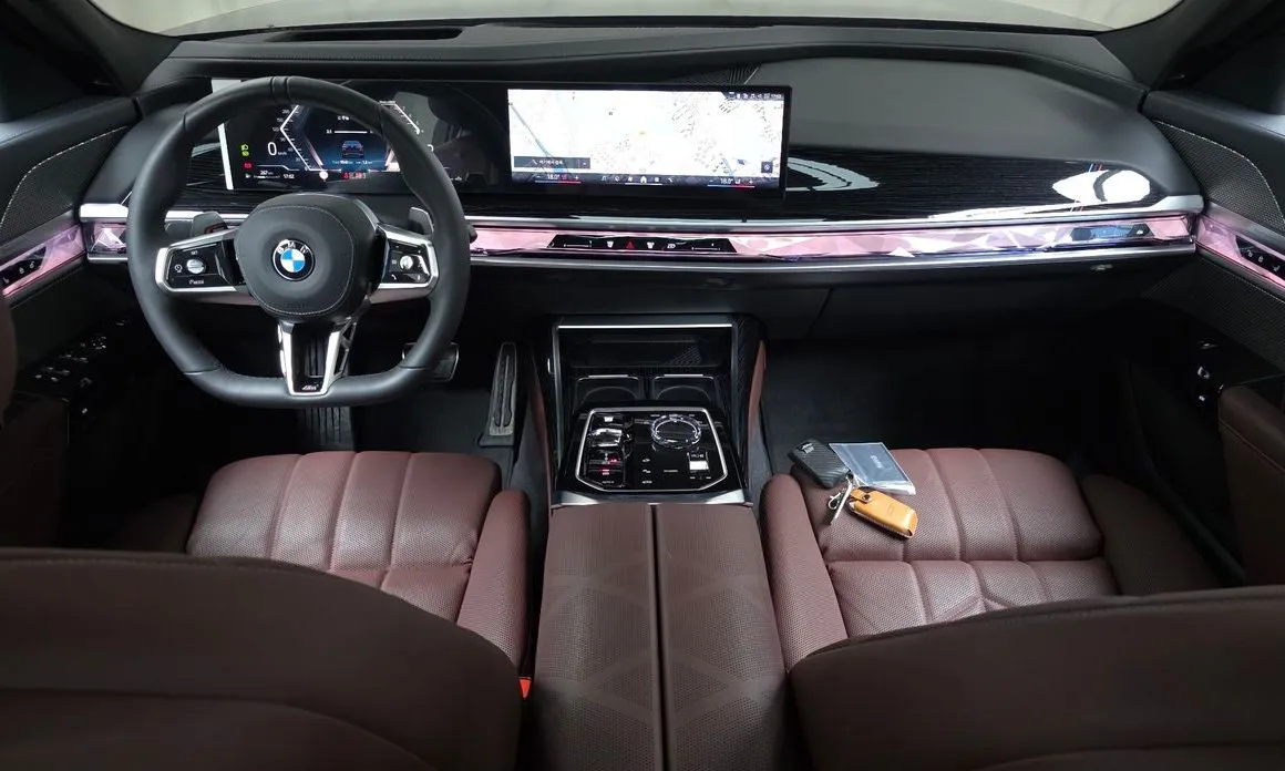 BMW 7-Series 2025 из KR, фото 8