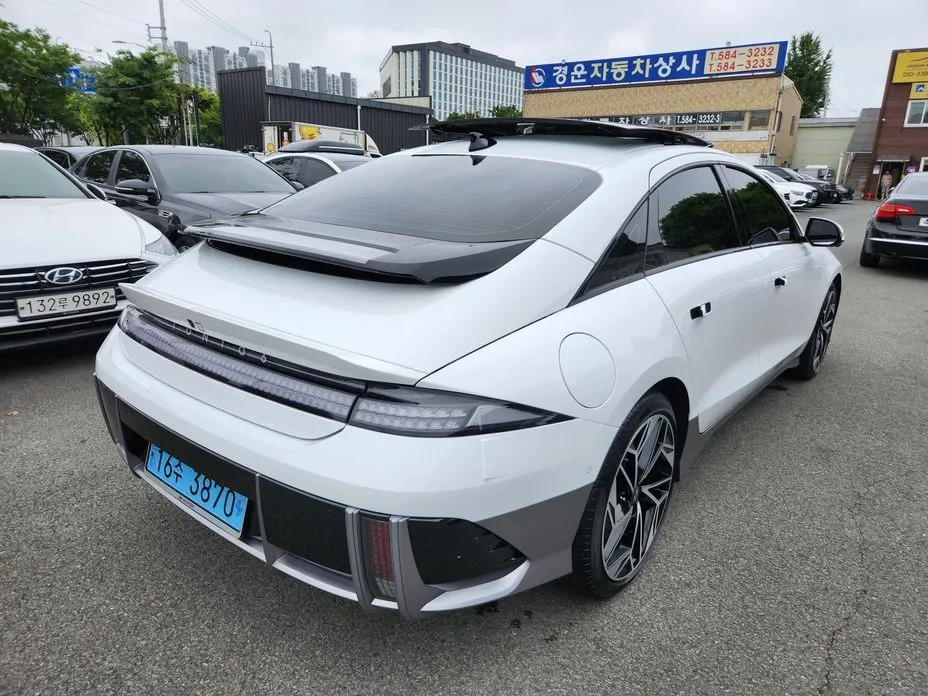 Hyundai Ioniq6 2023 из KR, фото 10