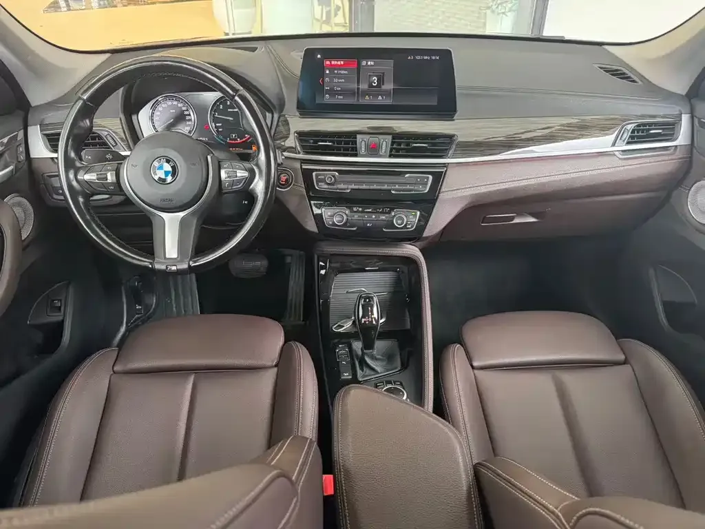 BMW X1 2021 из CN, фото 8