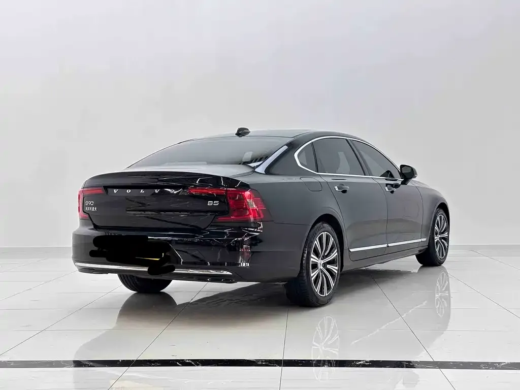 Volvo S90 — фото 2
