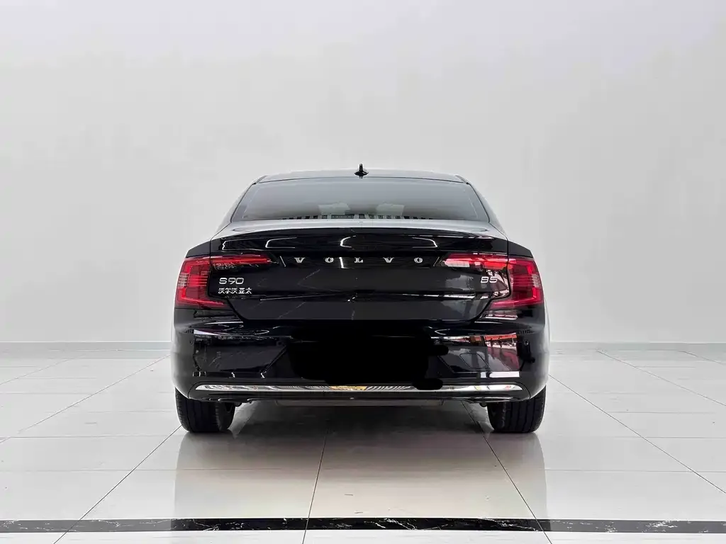 Volvo S90 — фото 4