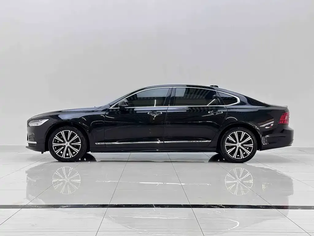 Volvo S90 — фото 6