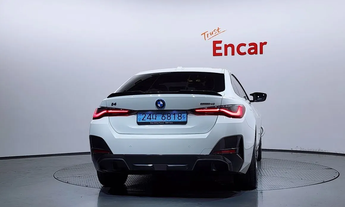 BMW i4 2023 из KR, фото 7