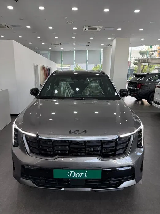 Kia Sorento — фото 1