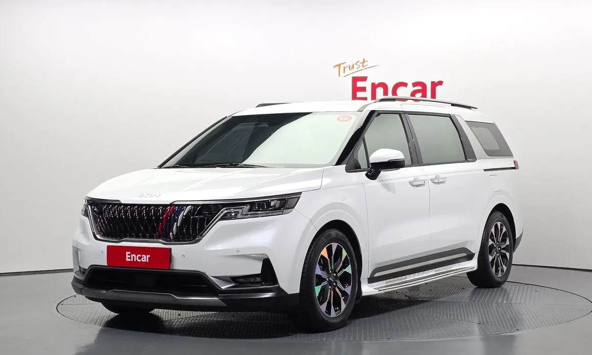 Kia Carnival 2023 из KR, фото 1