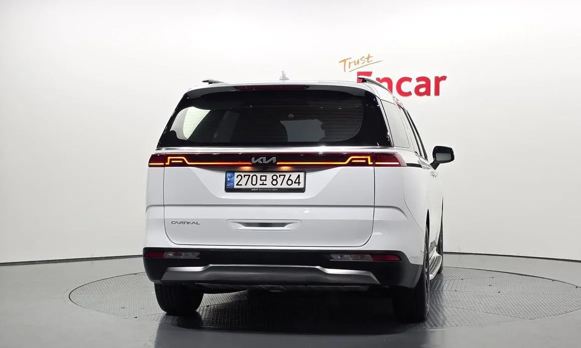 Kia Carnival 2023 из KR, фото 3
