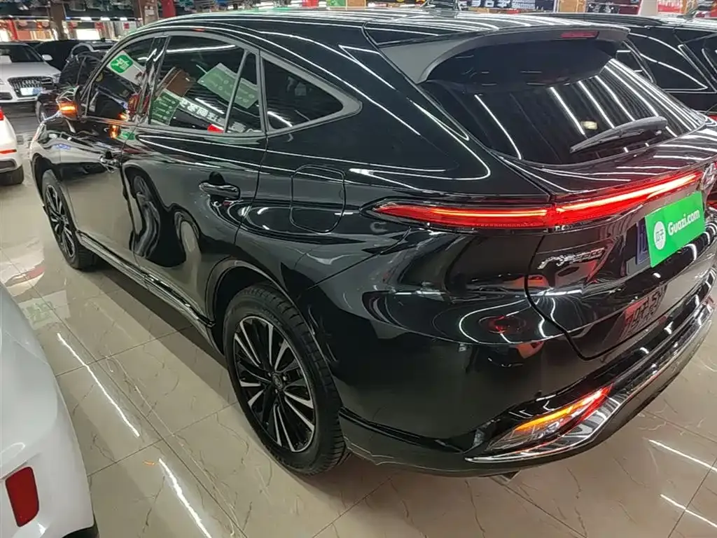 Toyota Venza — фото 5