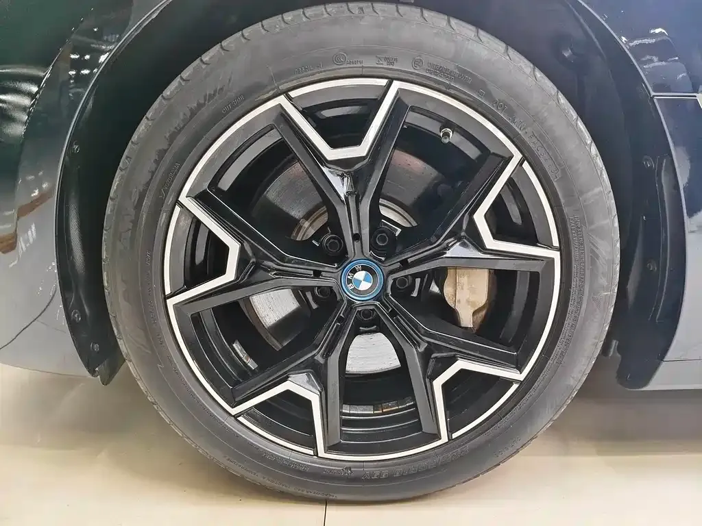BMW i3 2023 из CN, фото 7