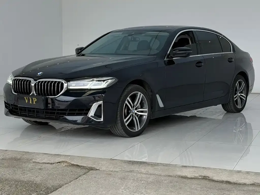 BMW 5 Series — фото 2