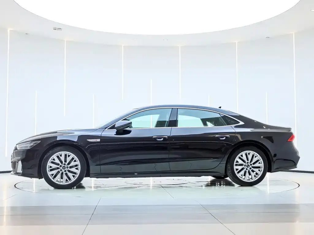 Audi A7L — фото 3