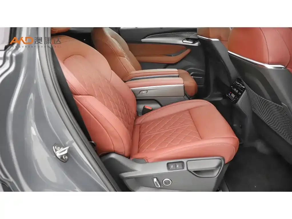 Audi Q6 2023 из CN, фото 2