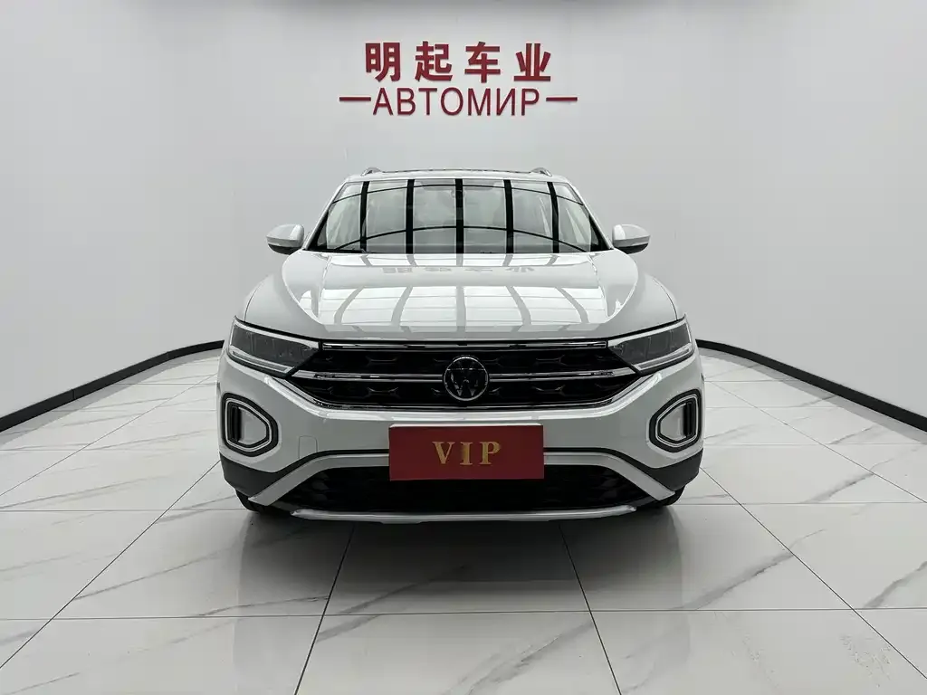Volkswagen T-Roc — фото 4