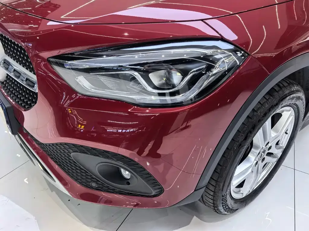 Mercedes-Benz GLA — фото 7