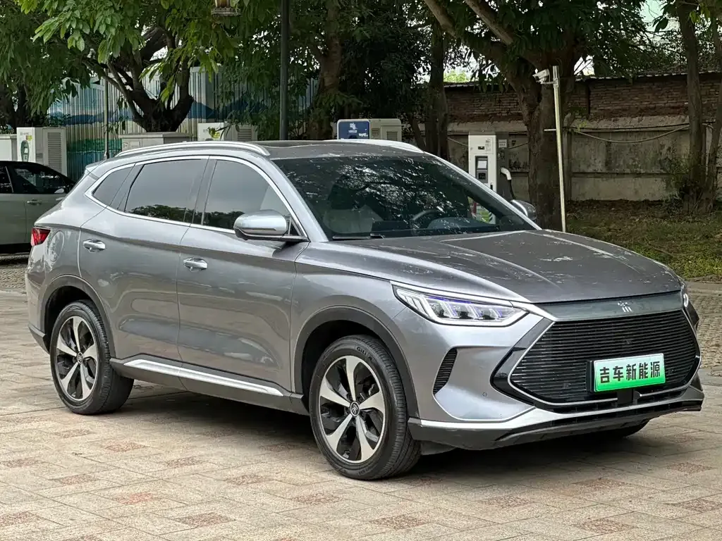BYD PLUS New Energy — фото 3