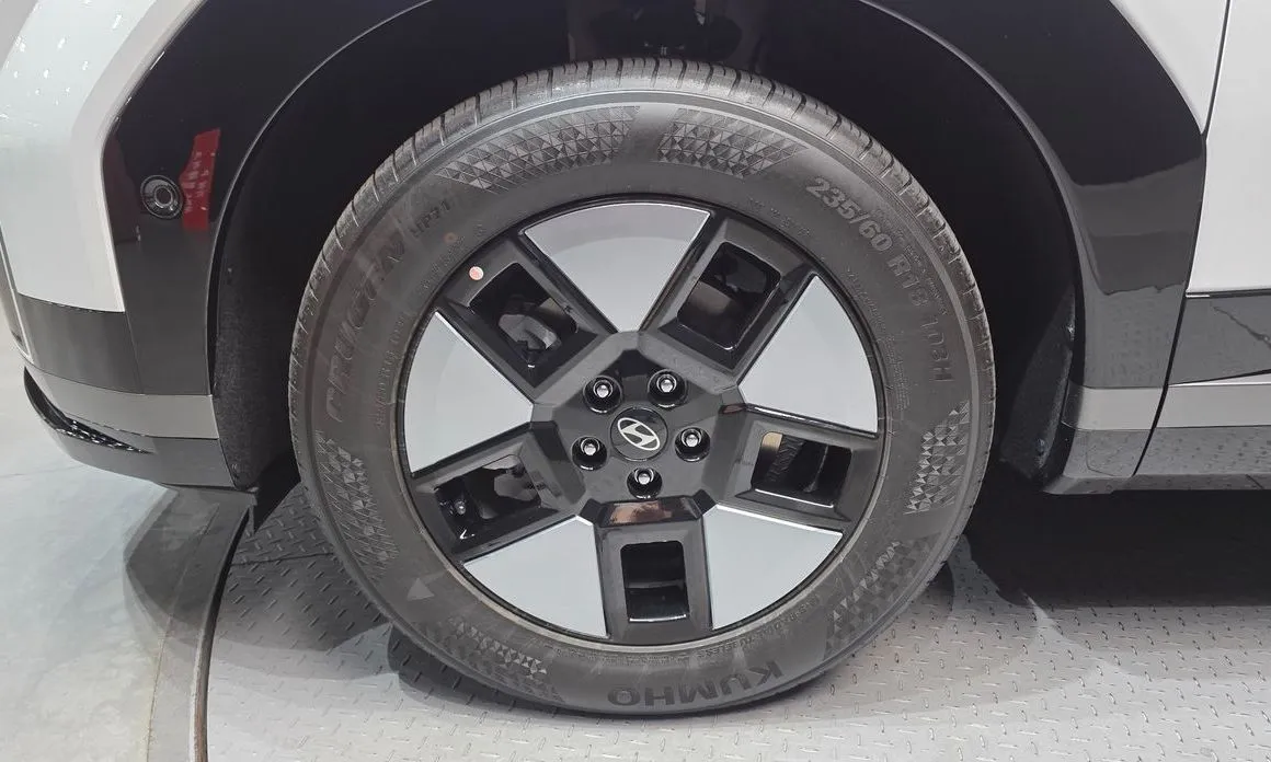 Hyundai Santafe 2024 из KR, фото 6