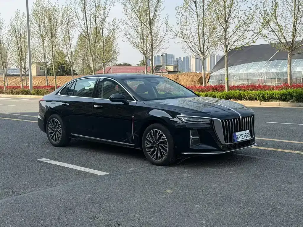 Hongqi H5 — фото 4