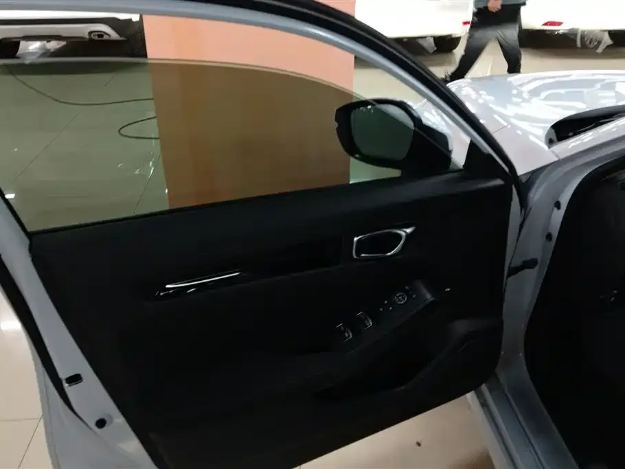 Honda Civic — фото 2