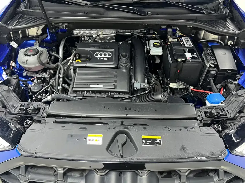 Audi Q3 — фото 10
