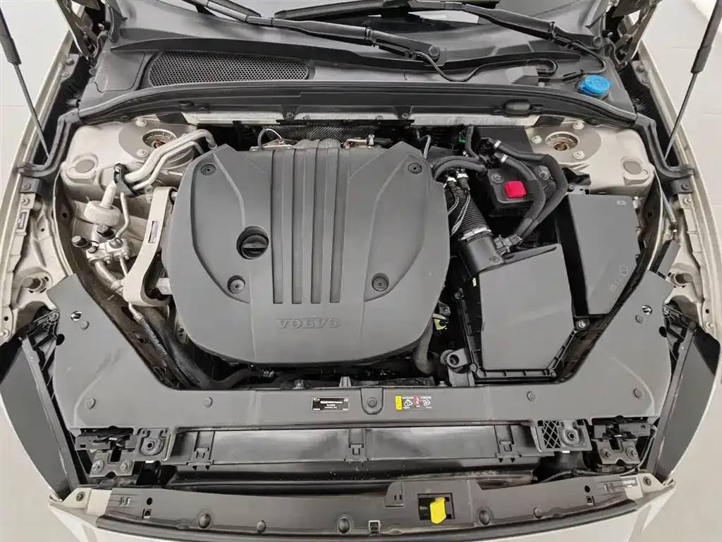 Volvo S60 2022 из CN, фото 10