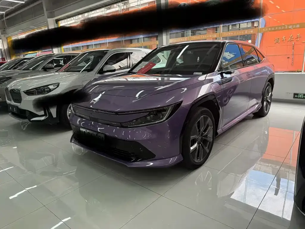 Honda P7