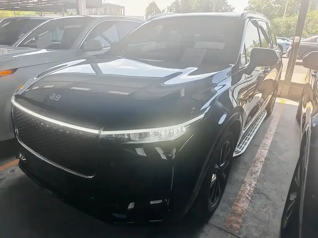 Li Auto ONE