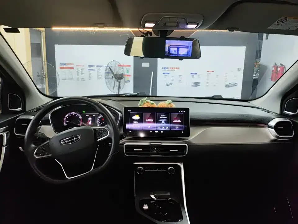 Geely Binyue 2022 из CN, фото 2