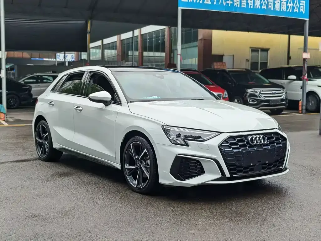 Audi A3 — фото 2