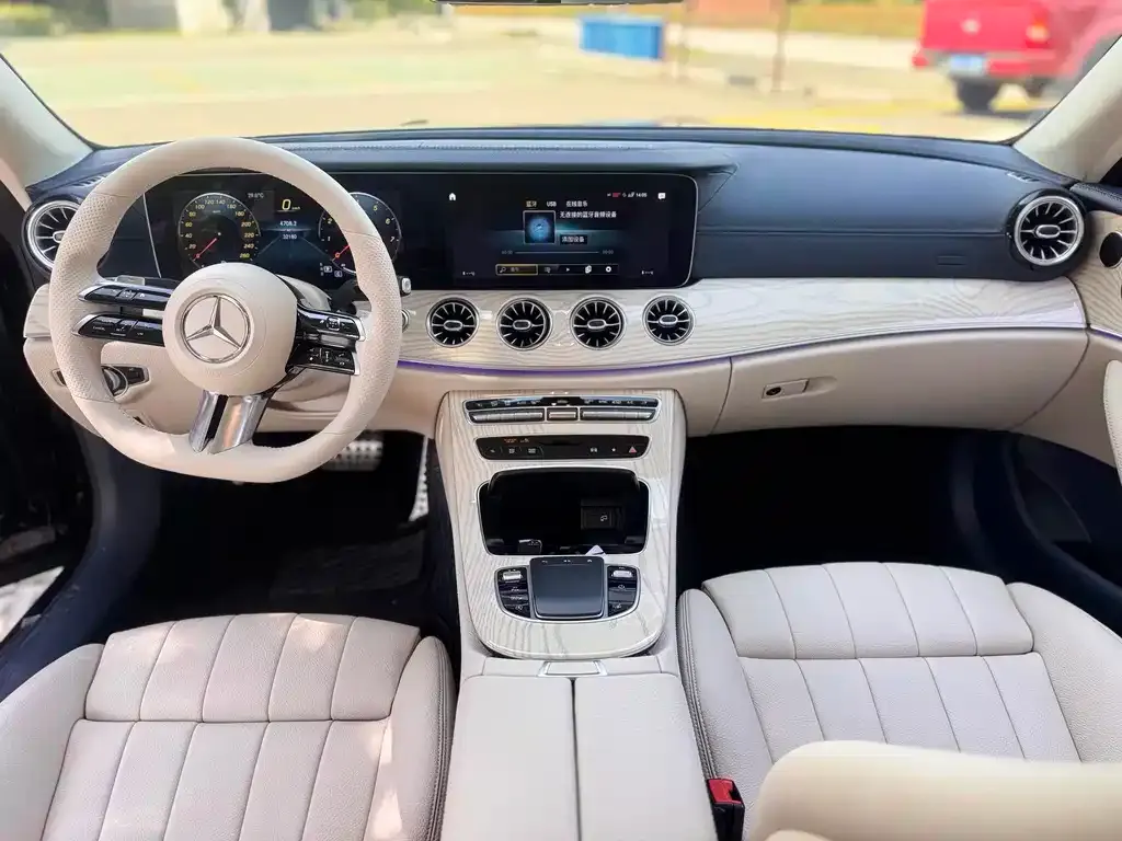 Mercedes-Benz E-Class (Import) — фото 2