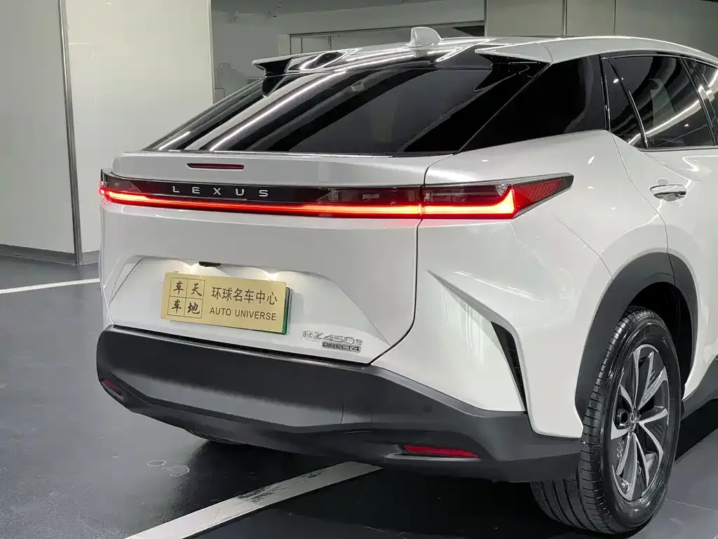Lexus RZ 2023 из CN, фото 3